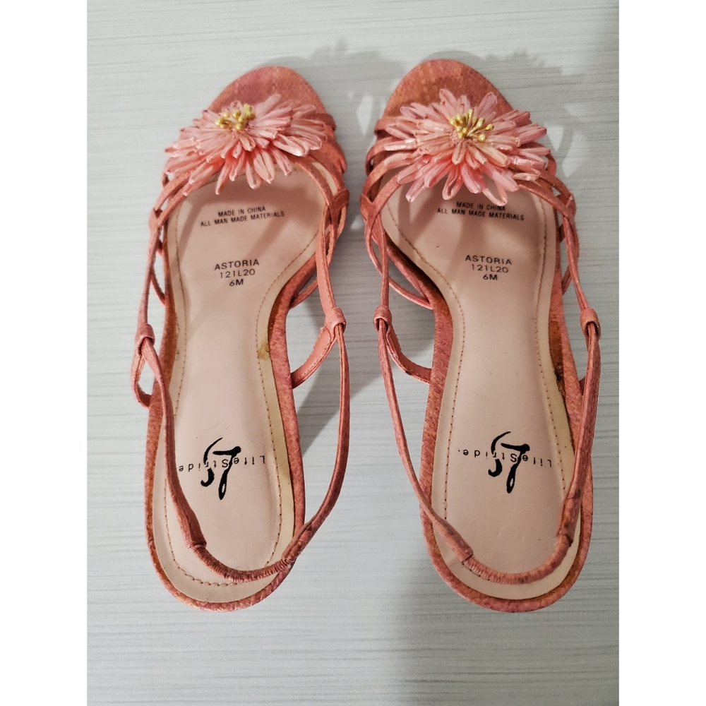 ❗️Last Price❗️Life Stride Women's Peach or Orange shoes Size 6M - Picture 4 of 9